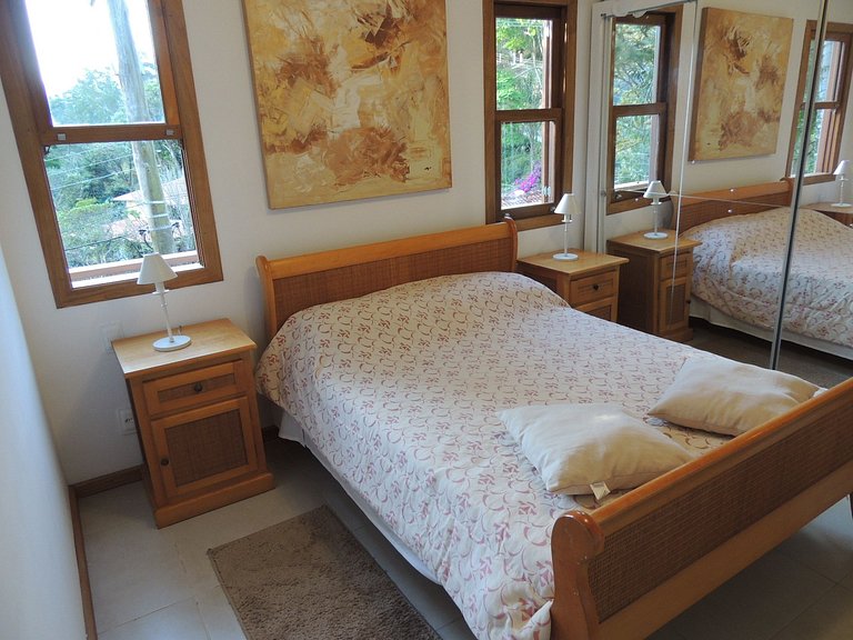 Rio Habitat Corrêas Casa con 7 Suites