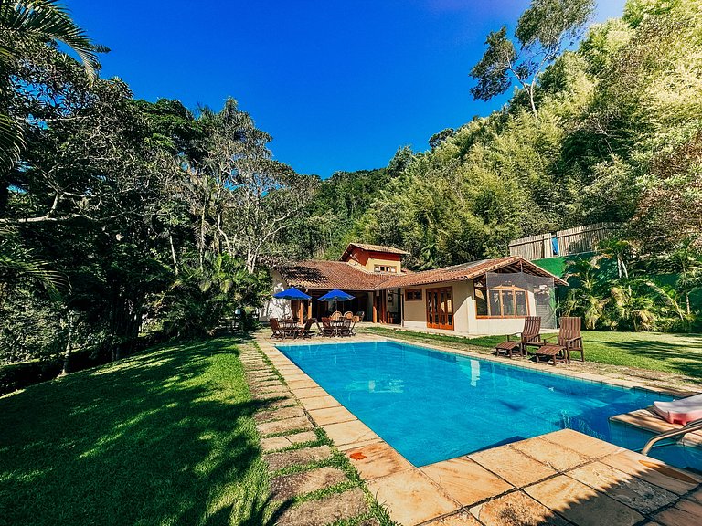 Rio Habitat Corrêas 7-Suite House