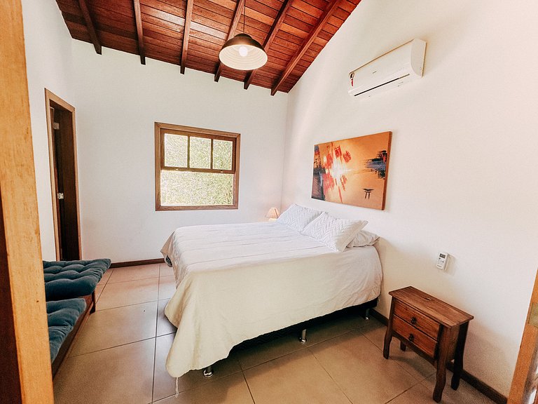 Rio Habitat Corrêas 7-Suite House