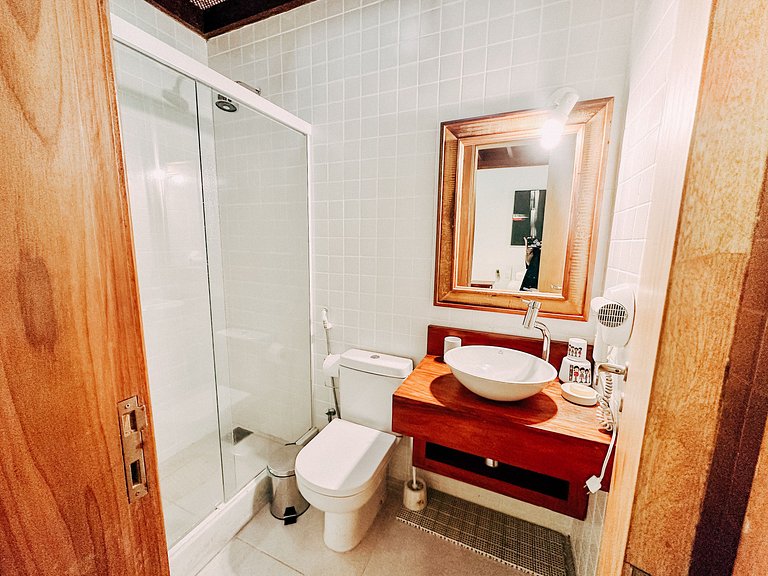 Rio Habitat Corrêas 7-Suite House