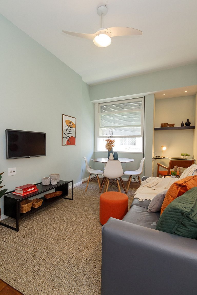 Rio Habitat Almirante 905 1min to Copacabana Beach