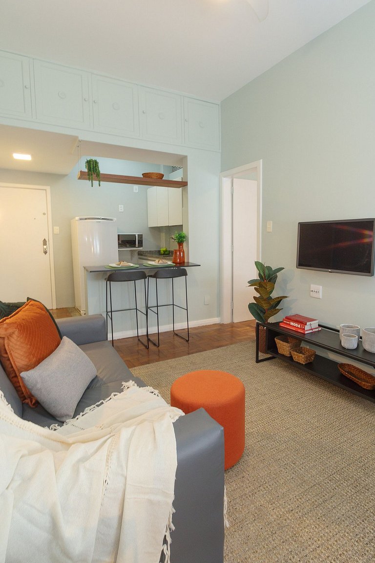 Rio Habitat Almirante 905 1min to Copacabana Beach
