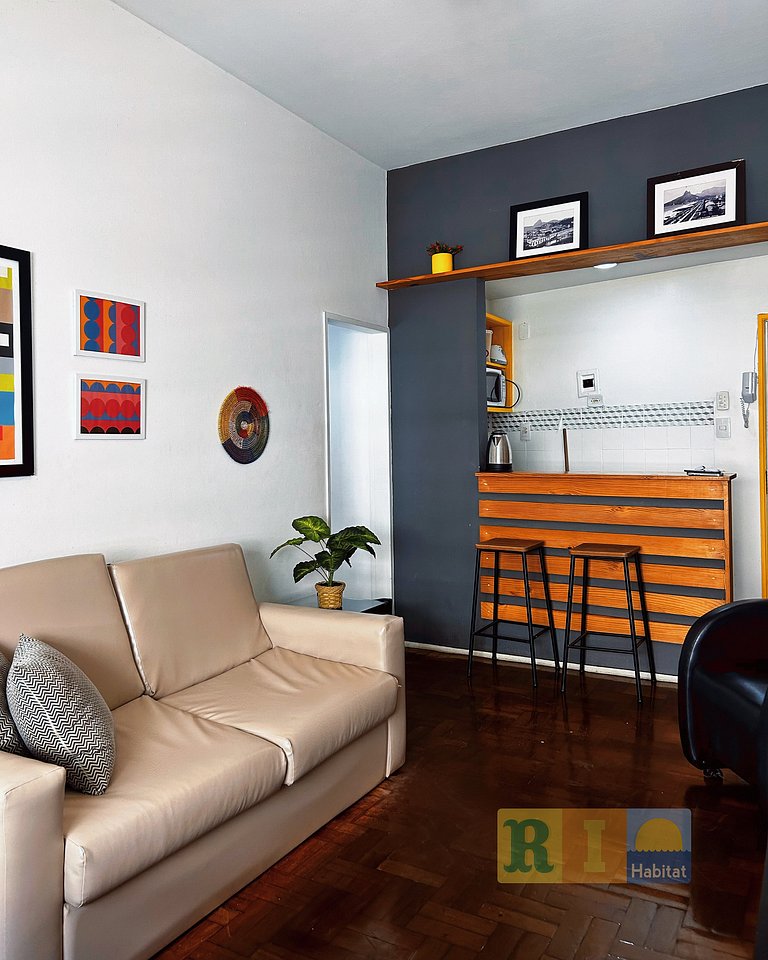 Rio Habitat Almirante 806 1min to Copacabana Beach