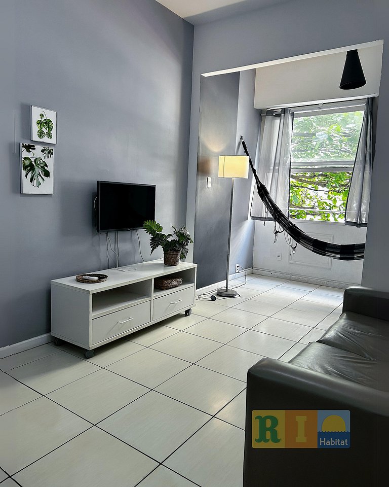 Rio Habitat Almirante 403 1min to Copacabana Beach