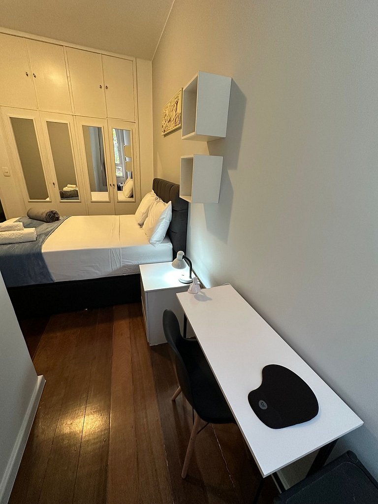 Rio Habitat Copacabana 2BR 5m Beach 1m Metro