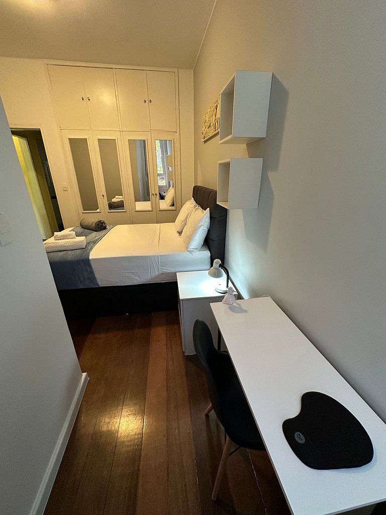 Rio Habitat Copacabana 2BR 5m Beach 1m Metro