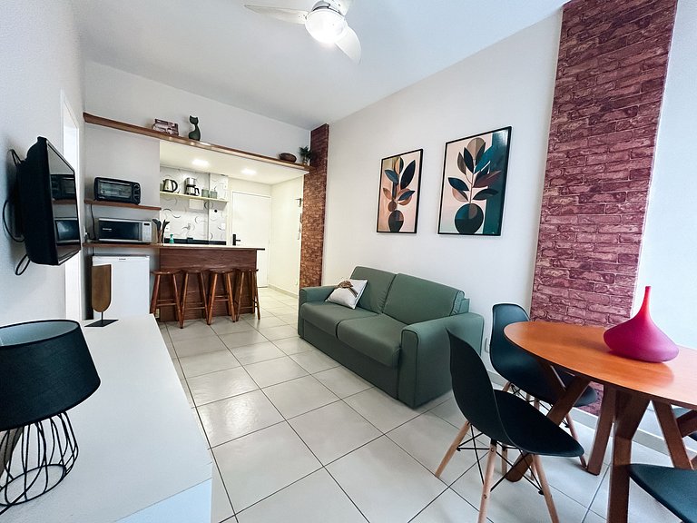 Rio Habitat Almirante 702 1min to Copacabana Beach