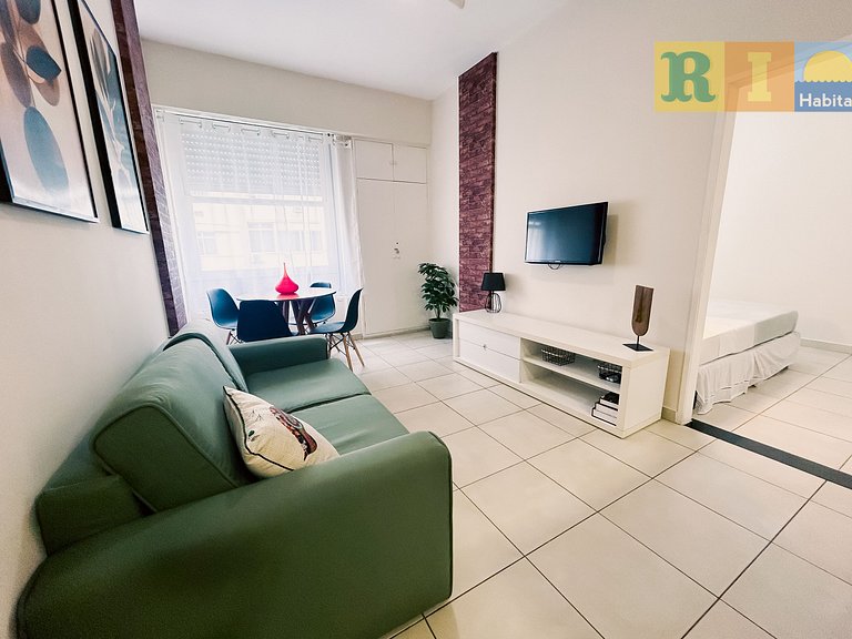 Apartment Almirante 702 - 1 Minute from Copacabana Beach