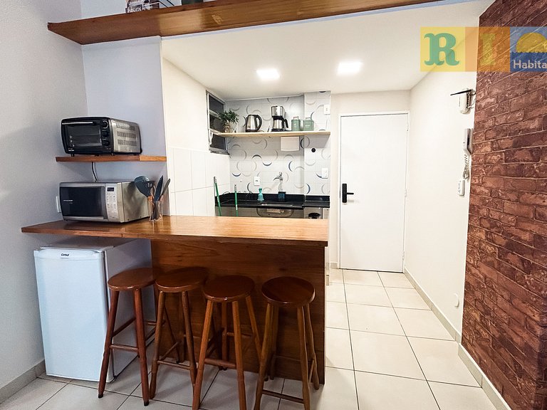 Apartment Almirante 702 - 1 Minute from Copacabana Beach