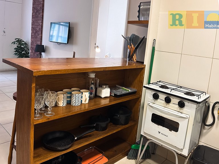 Apartment Almirante 702 - 1 Minute from Copacabana Beach