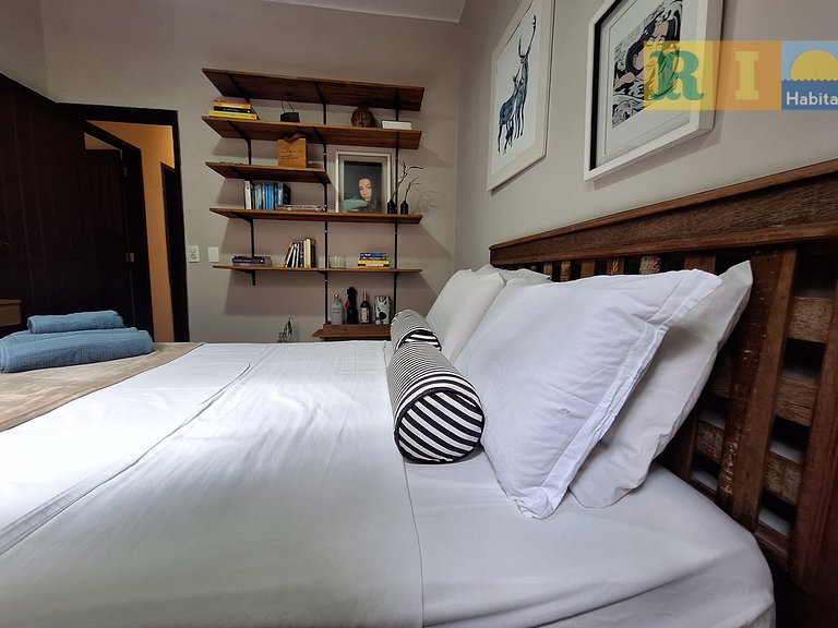 Apartamento tipo casa com piscina privativa