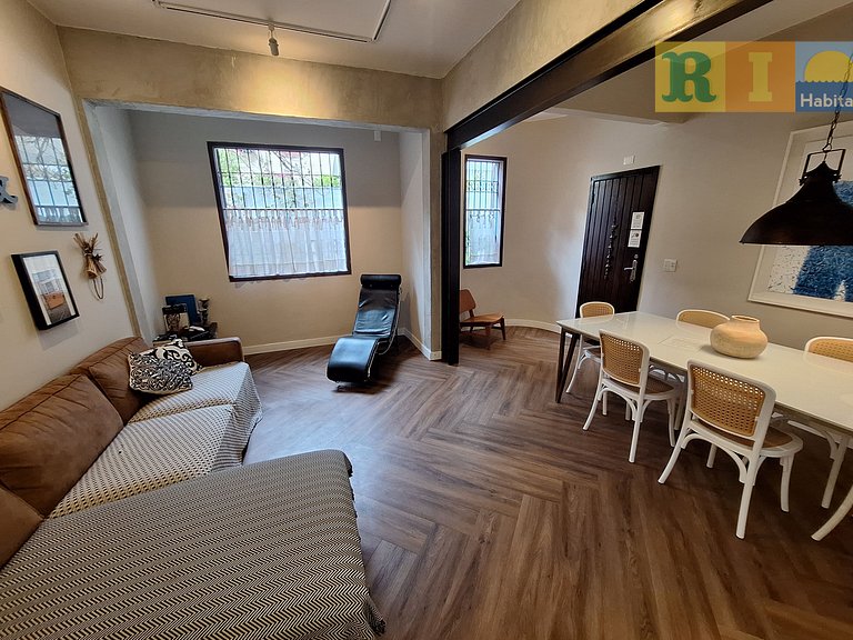 Apartamento tipo casa com piscina privativa