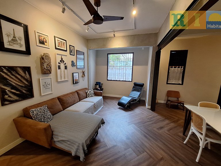 Apartamento tipo casa com piscina privativa