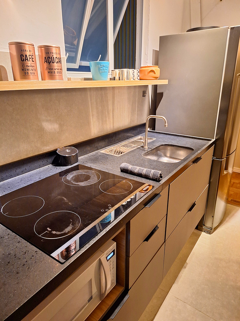 Rio Habitat Copacabana 2-Bed 3min to Beach