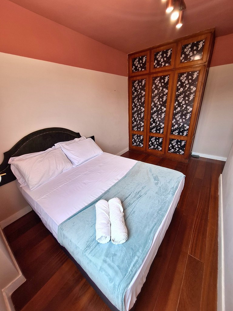 Rio Habitat Leblon 3-Bedroom Apt Christ View