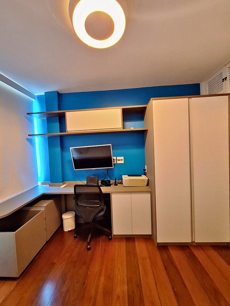 Rio Habitat Leblon 3-Bedroom Apt Christ View