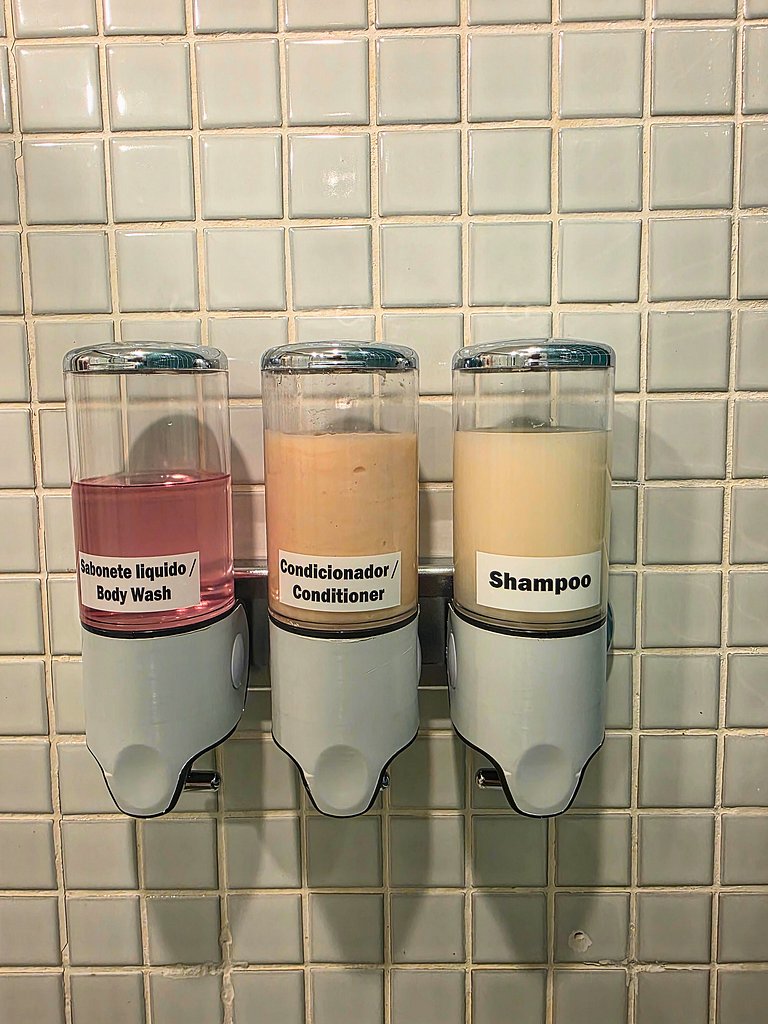 Rio Habitat: Flat with BBQ & Pool