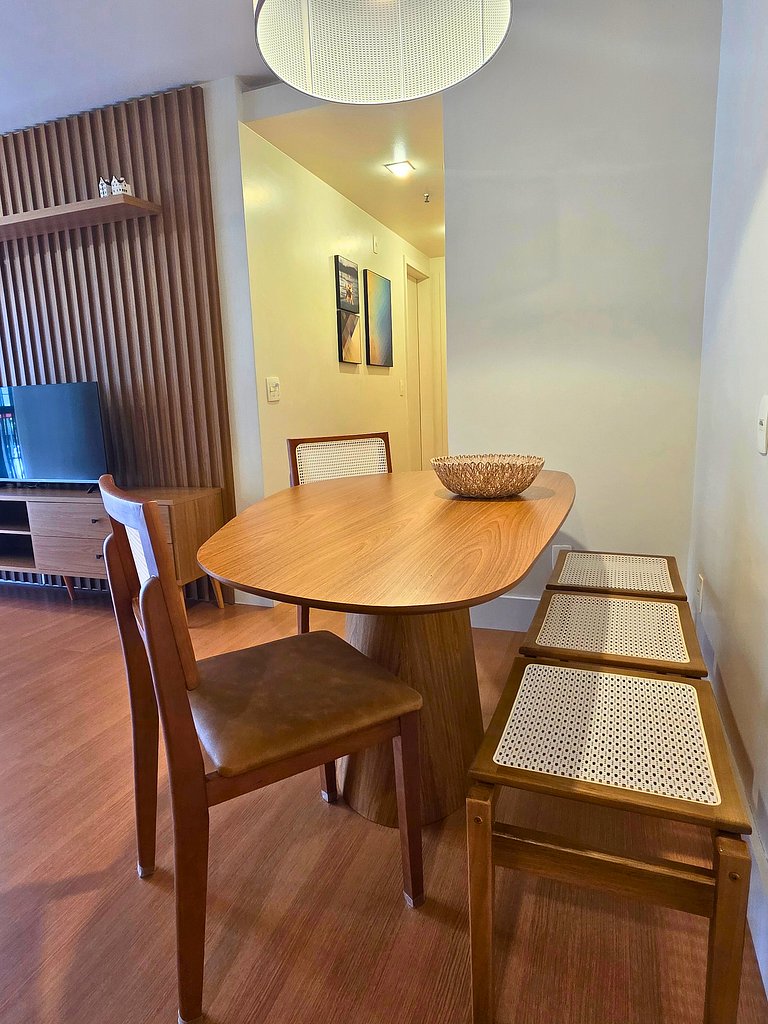 Rio Habitat: Flat with BBQ & Pool