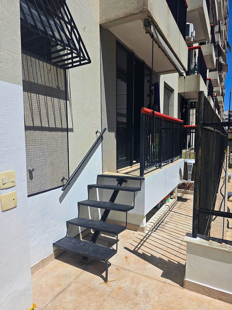 Rio Habitat: Flat with BBQ & Pool