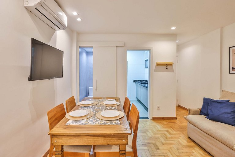 Copa PJ: style just 2 blocks from the beach