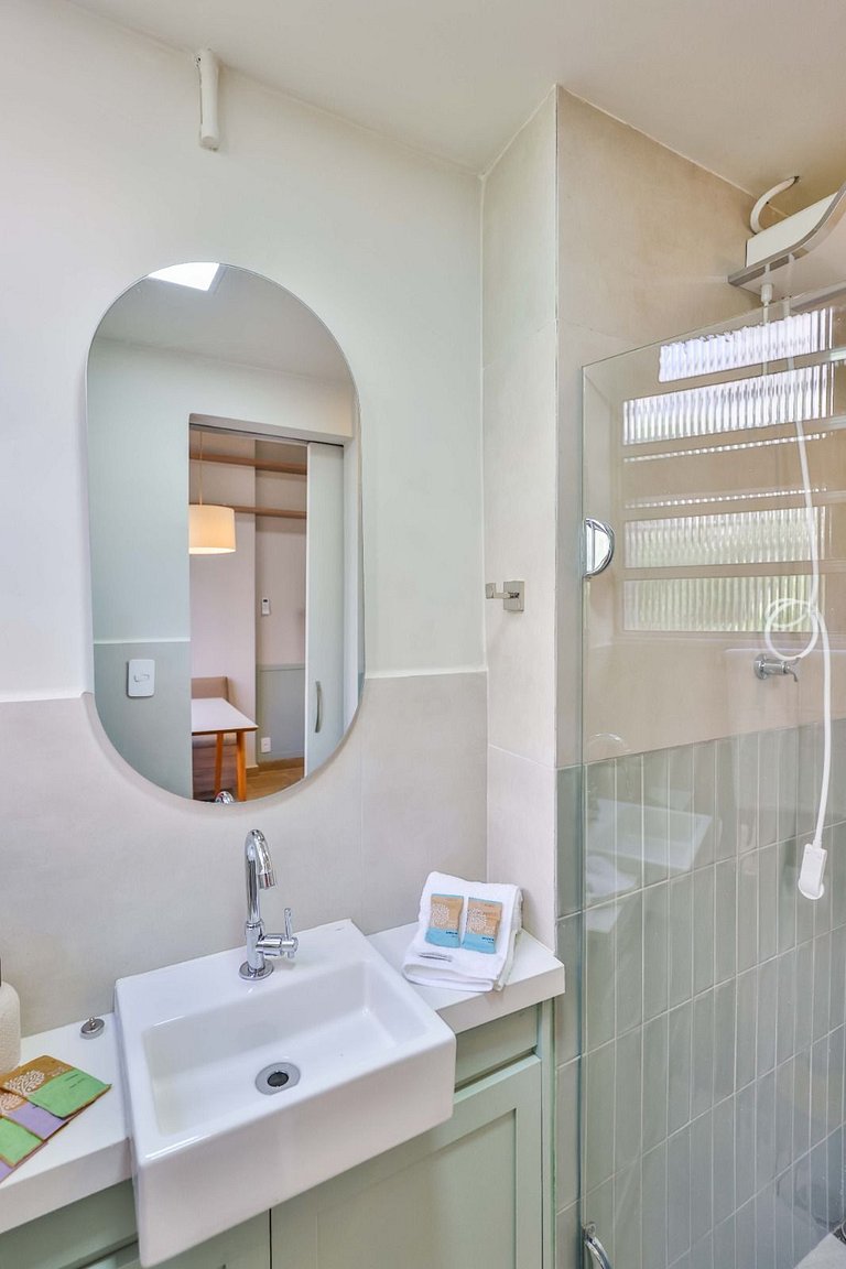 Studio design in Copacabana 6 min from the beach