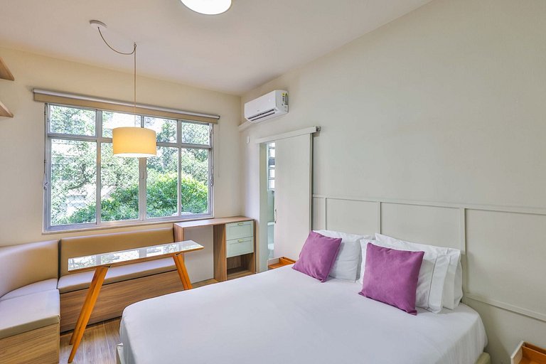 Studio design em Copacabana a 6 minutos da praia