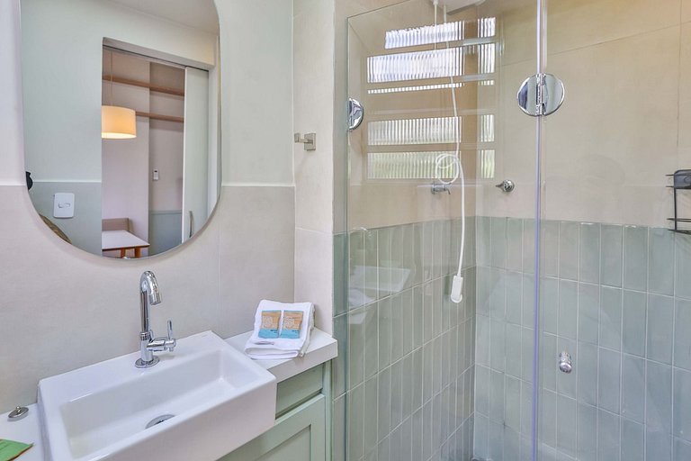 Studio design in Copacabana 6 min from the beach