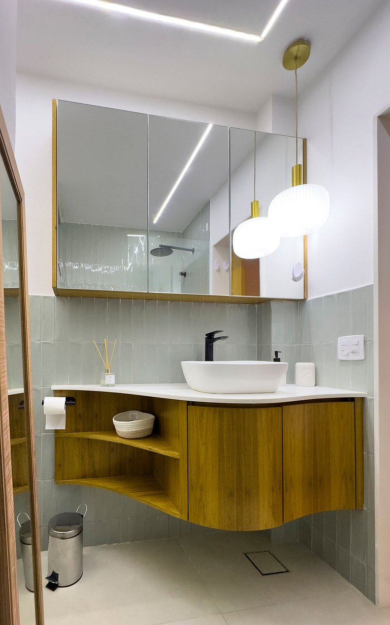 Jardín moderno con patio privado en Laranjeiras