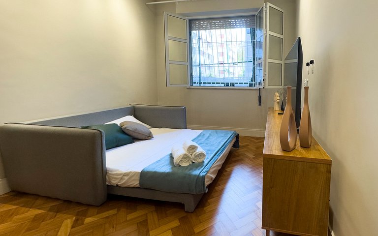 Garden moderno c/ quintal privativo em Laranjeiras