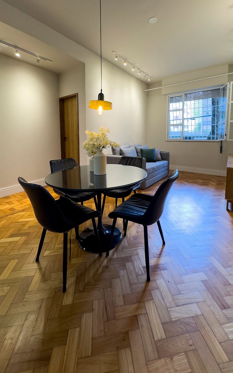 Jardín moderno con patio privado en Laranjeiras