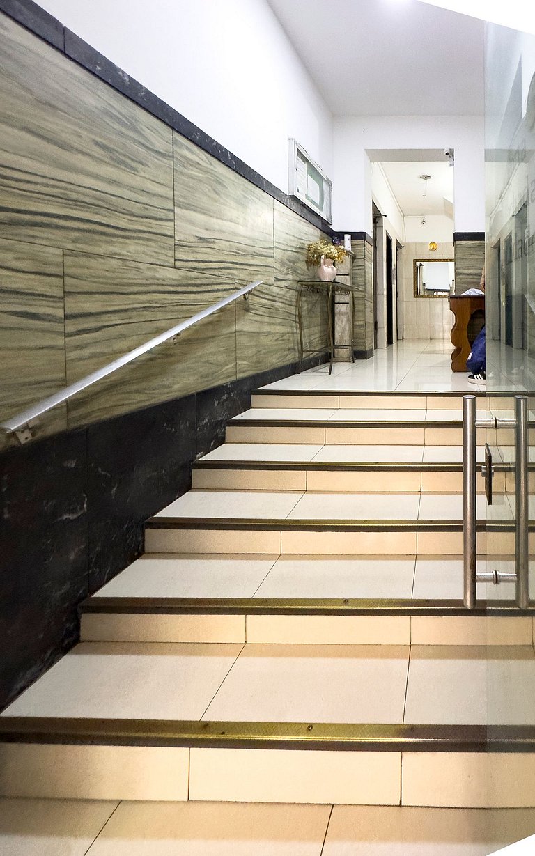 Studio Lapa with modern design and view of the forest