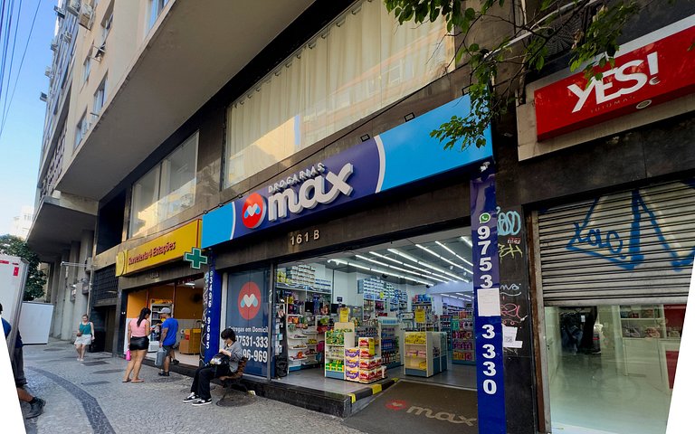 Studio Lapa with modern design and view of the forest