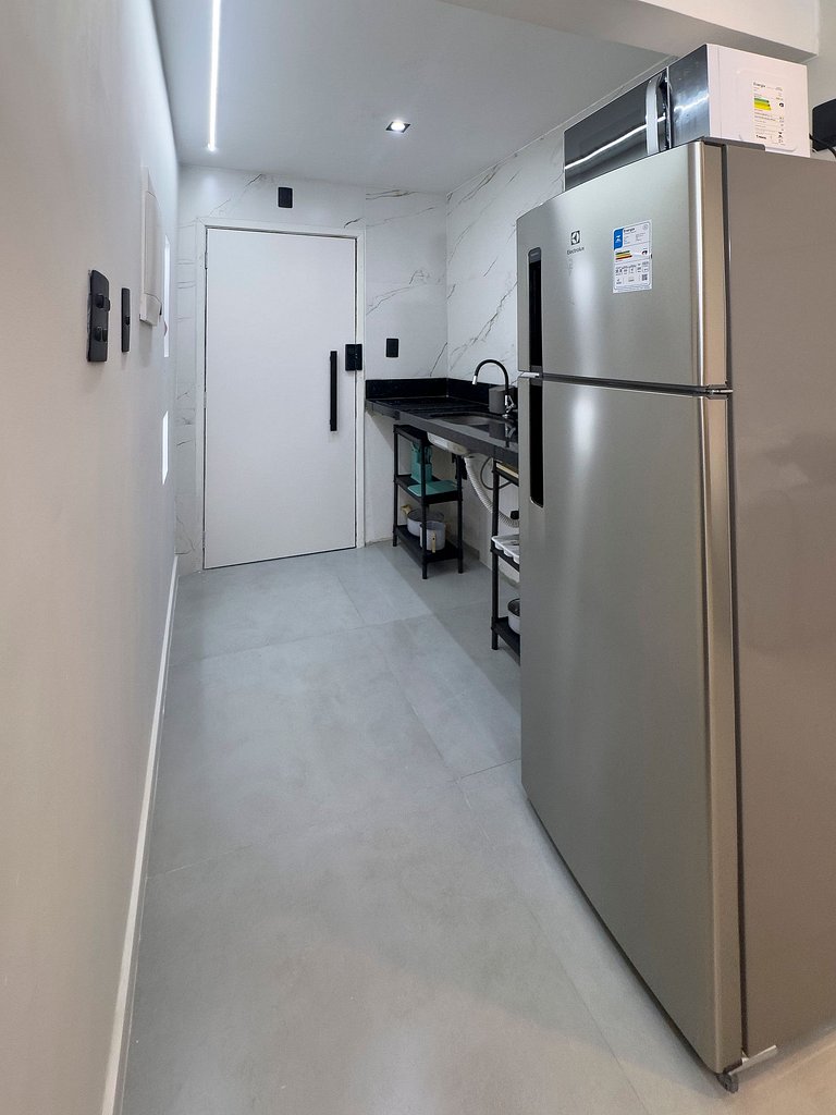 Modern design and 24-hour concierge on Rio Branco