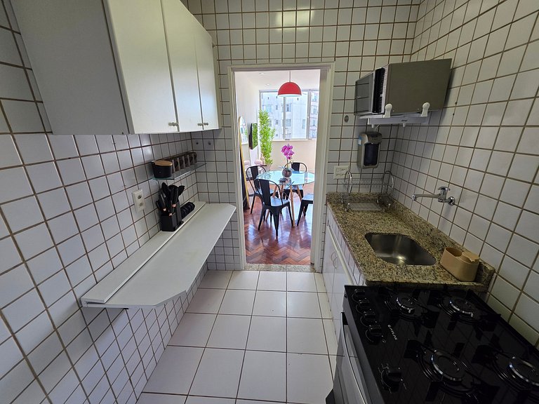 2 bedrooms just 1 minute from Copacabana Beach