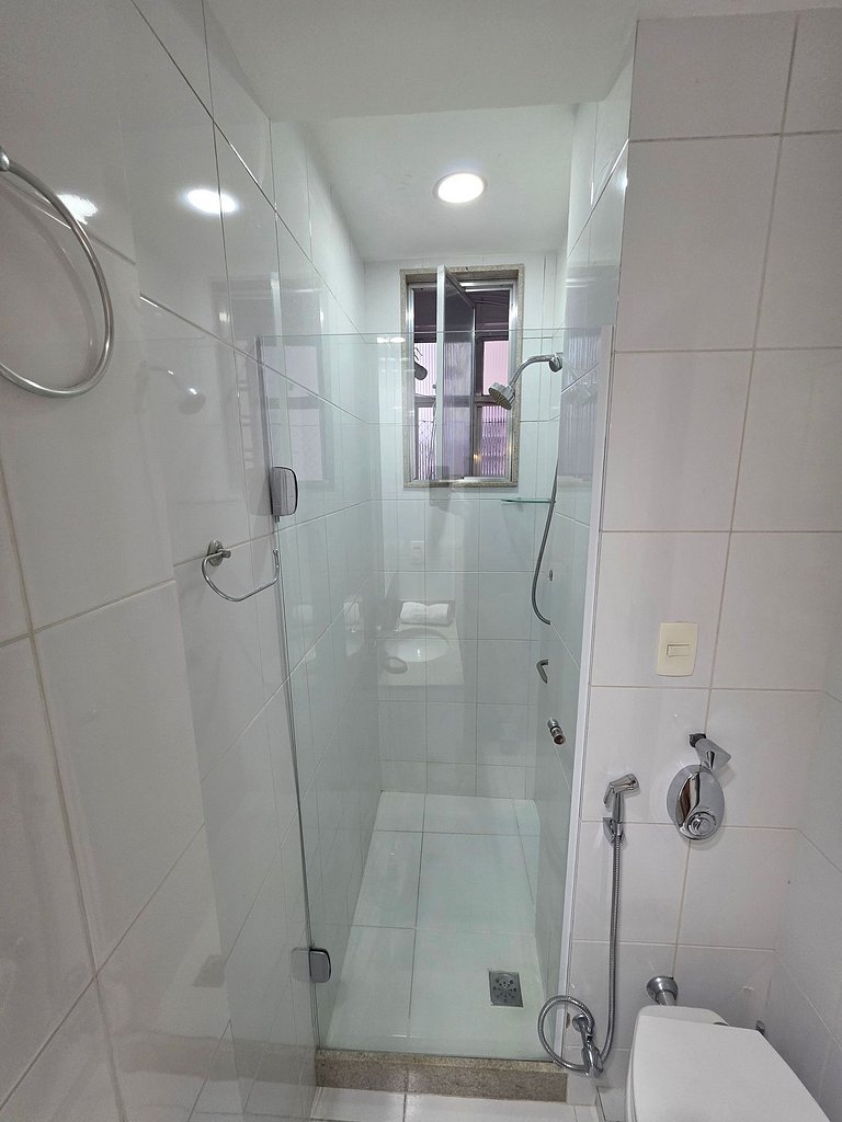 Copacabana: 2 bedrooms just 1 min from the beach