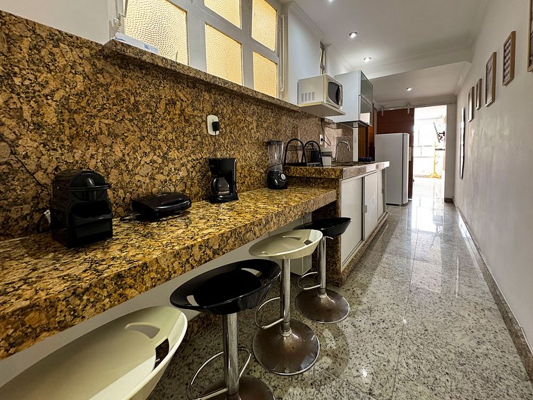 Copacabana loft ideal for couples and business
