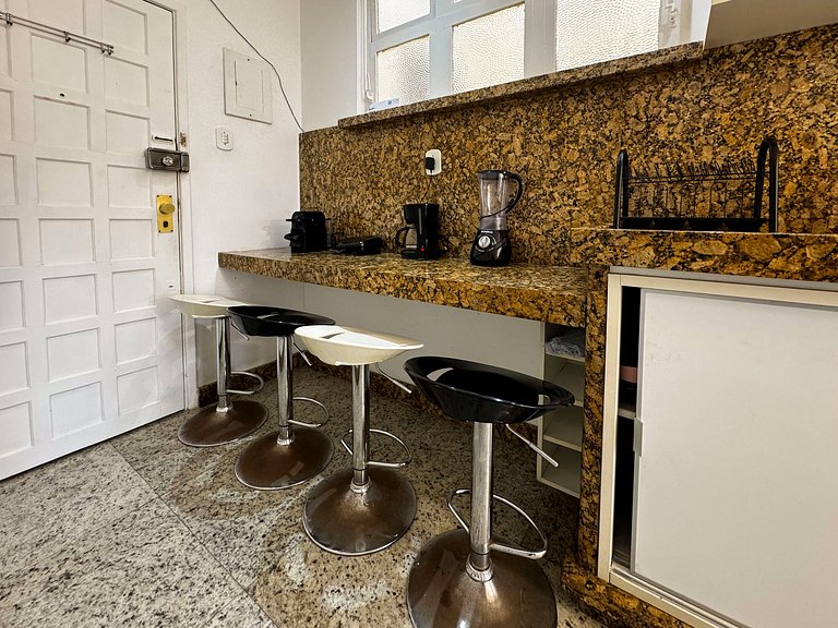 Copacabana loft ideal for couples and business